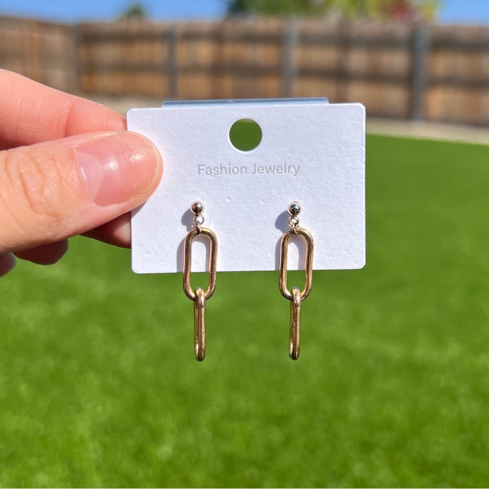 Gold Tone Fashion Chain Dangle Earrings